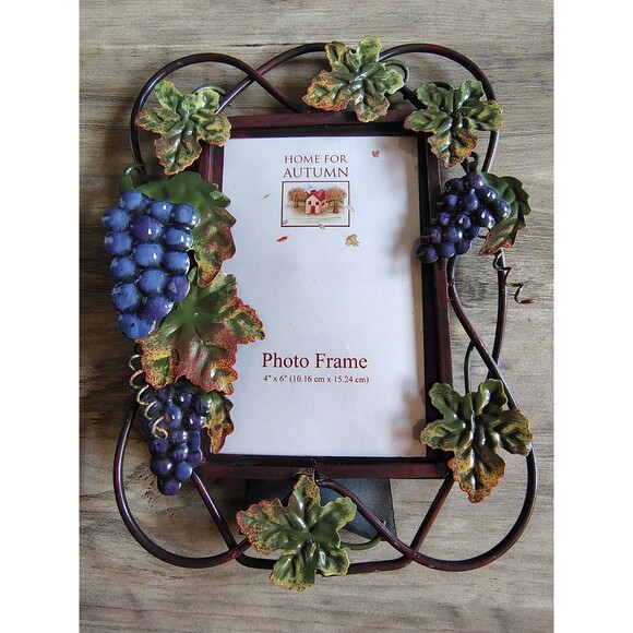 Metal Grape Vine Picture Frame 4" X 6" Leaves Grapes Italian Style Wine Winery - Picture 2 of 7